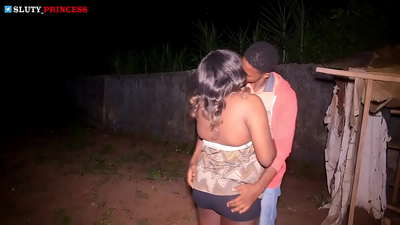 Sary vetaveta miaraka amin'ny akoho matavy